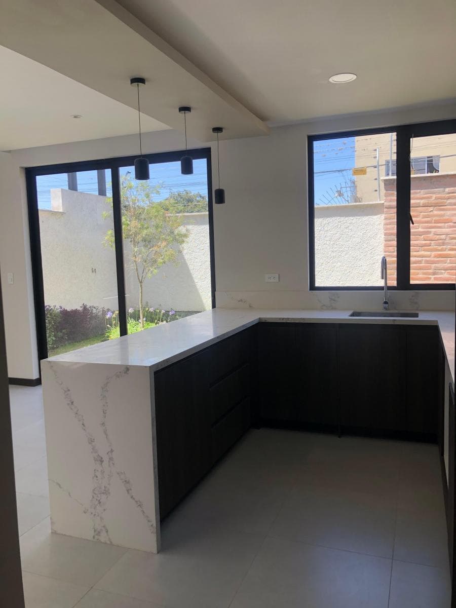 Vendo en Puembo Casa Nueva a Estrenar, Dentro de Conjunto — imagen 2