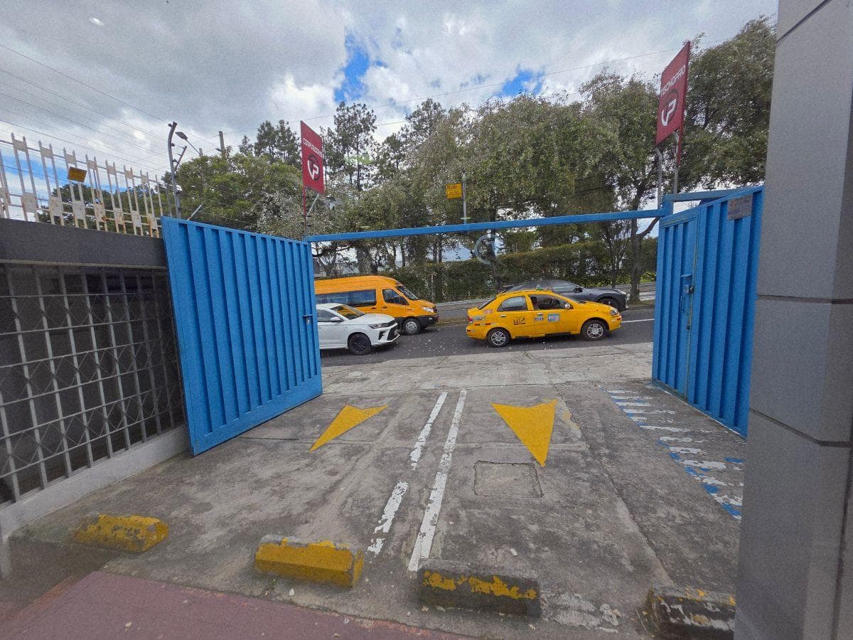 Propiedad Comercial en Venta Edmundo Carvajal El Bosque — imagen 4
