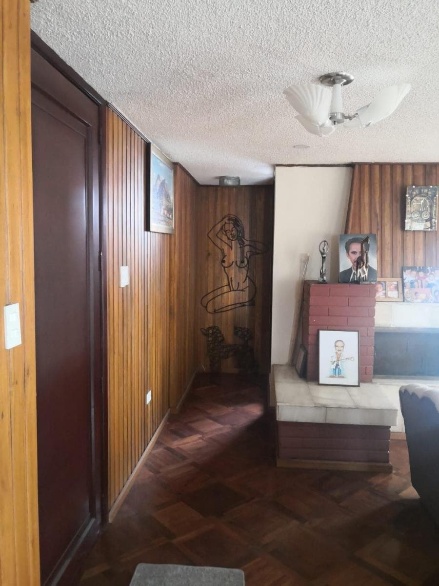 Vendo Amplio Departamento Sector San Gabriel Quito — imagen 6