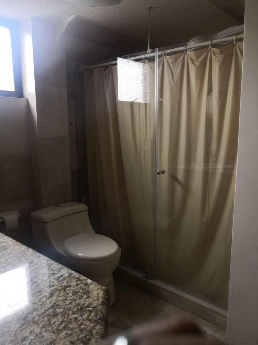 Vendo Amplio Departamento Sector San Gabriel Quito — imagen 4