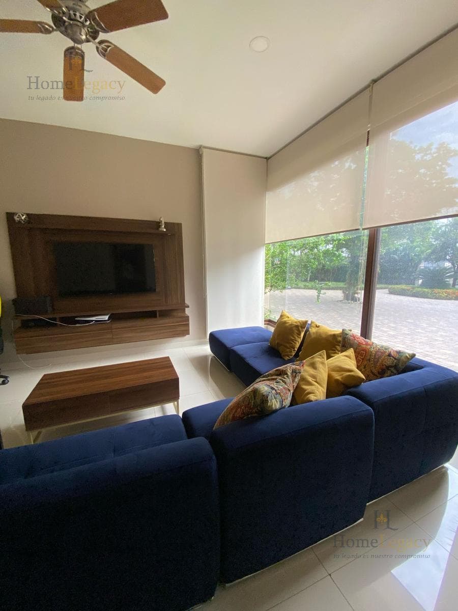 Casa en Venta con Piscina en Samborondón: Lujo en Una Sola Planta Am, Guayas — imagen 7