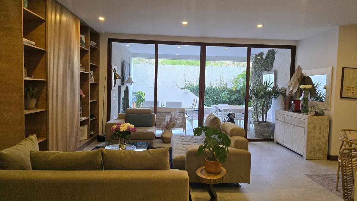 Cumbaya Vendo Excelente Departamento con Jardin Sector Potrero — imagen 1