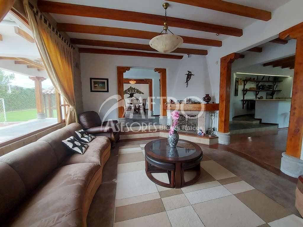 Casa en Venta en Guayllabamba Urb. Oficiales de La Policía Nacional — imagen 6