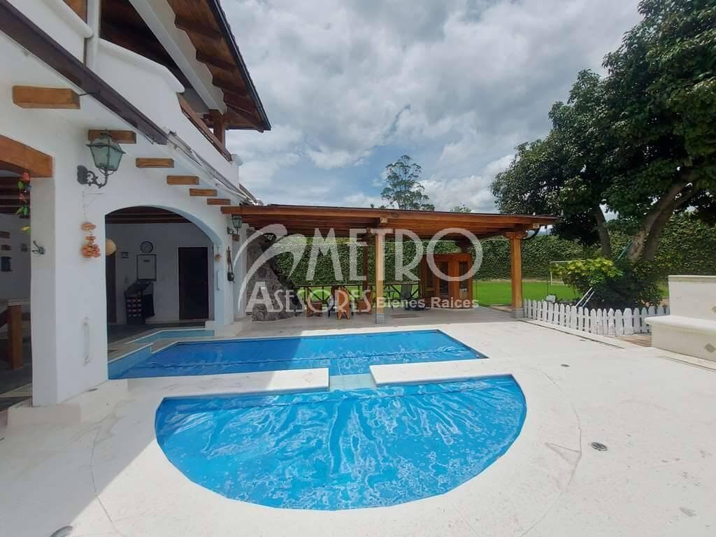 Casa en Venta en Guayllabamba Urb. Oficiales de La Policía Nacional — imagen 5