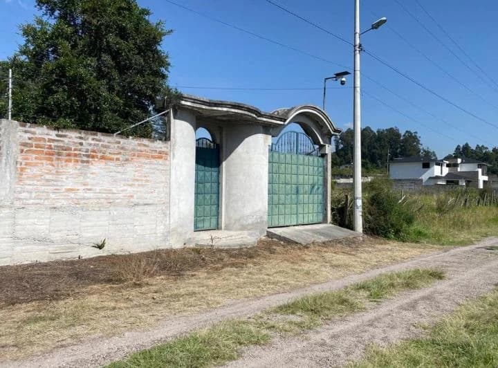 Terreno en Venta Sector La Salle - Conocoto — imagen 1