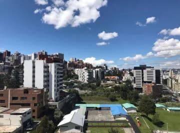 Bellavista - Espectacular Penthouse de Lujo en Venta - 235 m². Provincia de Pichincha — imagen 2