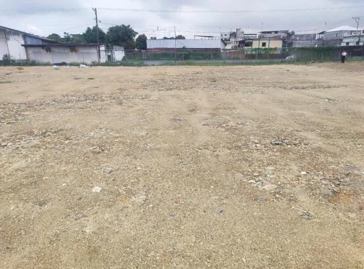 Alquiler Terreno Industrial 10.000 m Cuadrados Via a Daule, Guayas — imagen 1