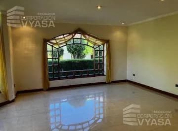 Cumbayá - Auqui Chico, Precio de Regalo, Casa en Venta de 450 m² — imagen 4