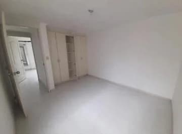 Casa en Venta de 3 Dorm. en Conjunto Privado Sector Carretas — imagen 2