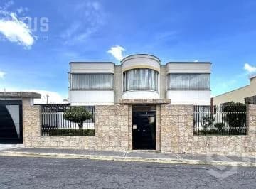 Venta de Casa, Sector Conocoto, Cerca Supermercado Santa María. Provincia de Pichincha — imagen 5