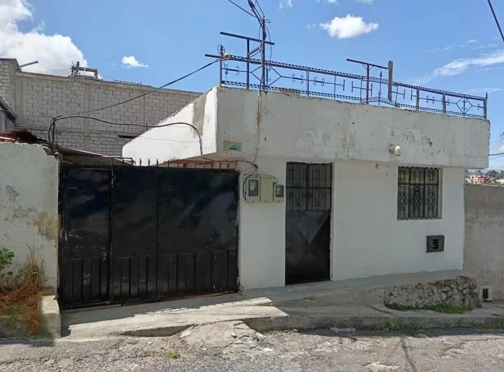 Se Vende Terreno Urbanizado en Carcelén Bajo Al Norte de Quito — imagen 1