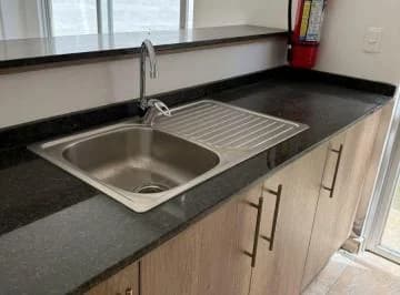 Venta Casa con Atico Dos Parqueaderos Conocoto La Moya Valle de Los Chillos — imagen 2