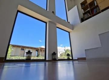 Hermosa Casa en Tumbaco La Cerámica. Excelente Ubicación — imagen 2