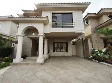 Casa en Venta con 4 Dorm. en Samborondón Km 3 Urb. Camino del Rio Atras del Liceo Panamericano, Guayas — imagen 5