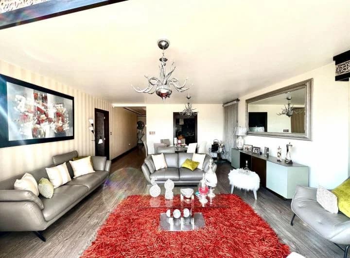 Mv - Sector Quito Tenis, en Venta Dpto 03d, 284 m², Mas Terraza Propia — imagen 1