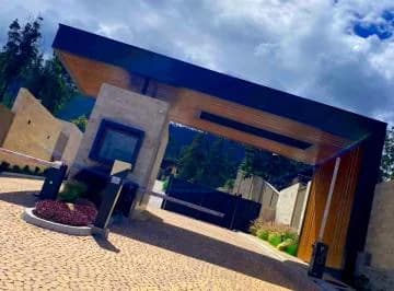 Hermoso Terreno de Venta en Cumbayá Frente Al Rancho San Francisco! — imagen 5