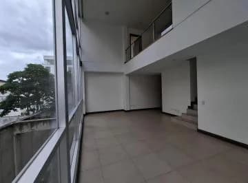 Lindo Departamento Duplex de Venta, Tres Habitaciones Bellavista — imagen 5