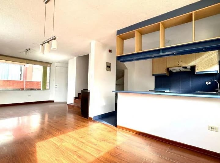 Casa de 120 m² con 3 Dorm. en Venta en Carcelén — imagen 1