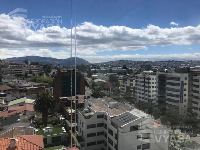Quito Tenis - Cerca Av Brasil, Hermoso Duplex con Patio en Venta 179 m² (Pb - 02) — imagen 1