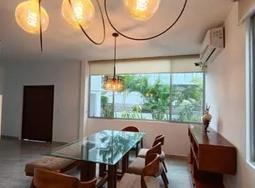 Casa en Venta, Amplia, 4 Dorm., Urb. Manta Beach, Manabí — imagen 5