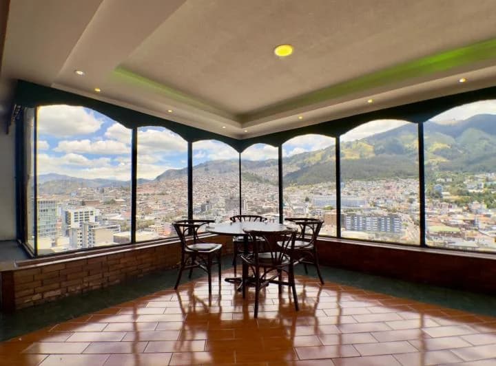 Penthouse Comercial en Venta. Hermosa Vista — imagen 1