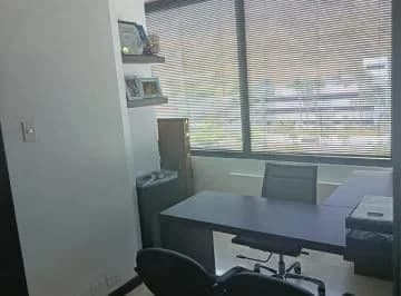 Oficina Ejecutiva 223 m² Amoblada, Lista Para Ocupar con Parqueo, Guayas — imagen 5