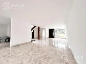 Venta de Casa Sector Conocoto, Cerca Supermercado Santa María — imagen 5