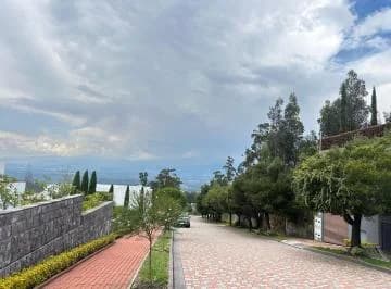 En Cumbayá Lote en Venta con Vista Espectacular — imagen 4