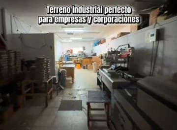 Oportunidad de Inversion en Venta Terreno Uso Industrial Av Real Audiencia! 3,293 m² — imagen 2