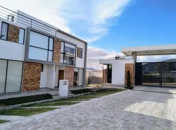 Venta Casas Valle de Los Chillos — imagen 3