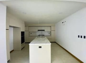 Linda Casa de Venta por Hilacril Tumbaco! por Estrenar! — imagen 5