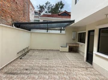 Hermosa Casa en Venta, Sector 10 de Agosto, Azuay — imagen 5