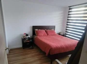 Departamento de Venta 3 Dorm. 2 Parqueaderos Solca — imagen 2