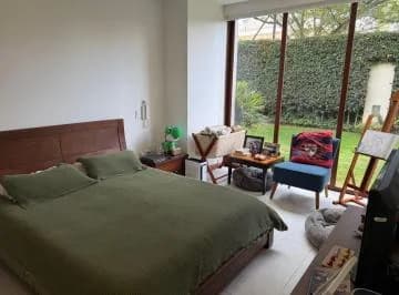 Precioso Departamento Sector San Patricio Cumbaya — imagen 2