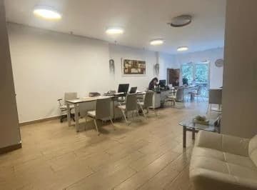 Oficina Comercial Amoblada de Venta en Cumbayá 121 m² — imagen 4