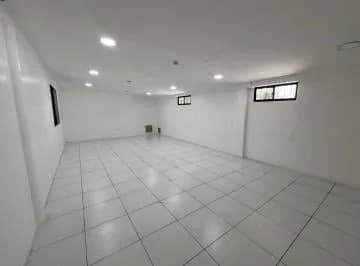 Vendo Propiedad Comercial Locales y Oficinas en Urdesa Guayaquil, Guayas — imagen 4