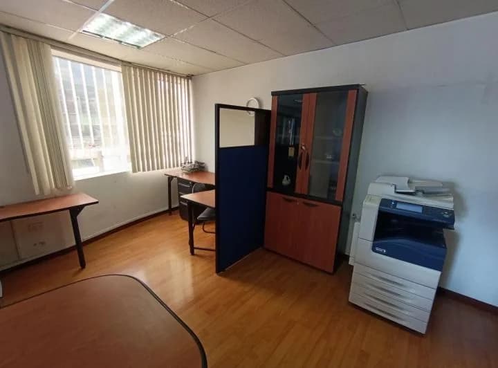 Oficina Comercial de 55 m² en Venta en Centro Norte — imagen 1