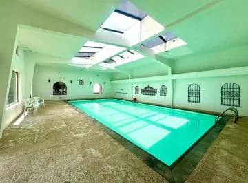 Mv - Cumbayá, Av Pampite, en Venta Casa 8d, 901.31 M²m 2170 m² de Terreno — imagen 2