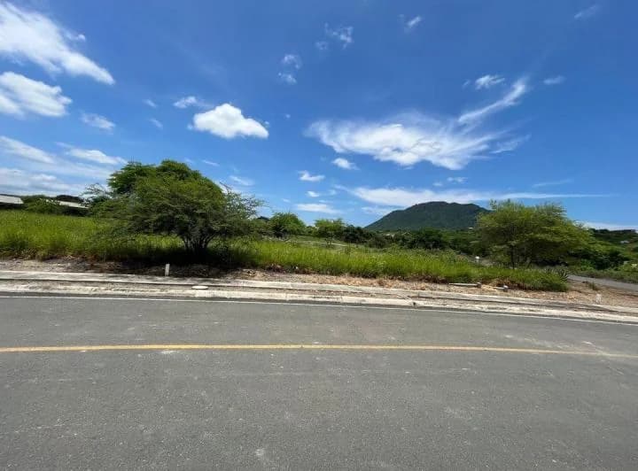 Terreno de Venta en Montecristi Golf Club Villas, Manabí — imagen 1