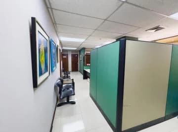 Venta de Amplia Oficina en 9 de Octubre y Tulcán, Guayas — imagen 5