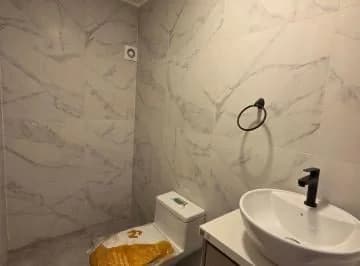 Departamento Remodelado en Venta en 6 de Diciembre y Colón – Usd 120.000 — imagen 4
