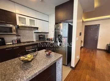 Espacioso Dpto $134.900 con Ascensor 2 Dorm, 1estudio, 2 Parq. Quito Tenis Excelente Ubicación — imagen 4