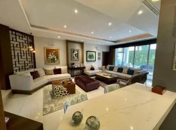 Casa con 570 m² Terreno, 4 Recámaras Mas Suite en Venta en Samborondón, Guayas — imagen 3