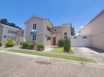Casa de Venta en La Armenia Parque Metropolitano Los Chillos — imagen 3