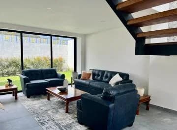 Sector Tumbaco - Hilacrill, Venta Casa 3d, 200 m² Mas Patio, en Conjunto — imagen 3
