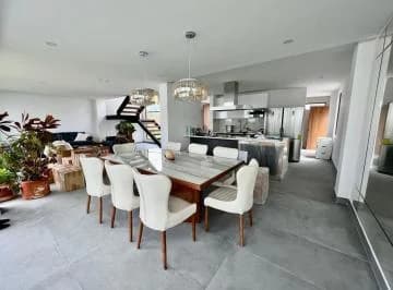 Sector Tumbaco - Hilacrill, Venta Casa 3d, 200 m² Mas Patio, en Conjunto — imagen 2