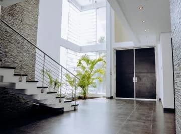 Casa de Venta Vía a La Costa, Urb. Laguna Club, Diseño Contemporaneo. Guayas — imagen 4