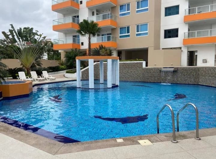 Vendo Bonito Departamento en Edificio de Lujo Dos Dorm. Sector Club del Pacifico / Tonsupa — imagen 1