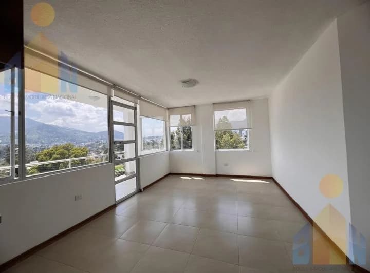 Departamento de Vneta en Cumbayá — imagen 1