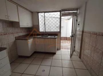 Hm/ Sector Calderon! en Venta Casa de 2 Pisos, de 114.46 m², en 69.900 Usd. Provincia de Pichincha — imagen 3